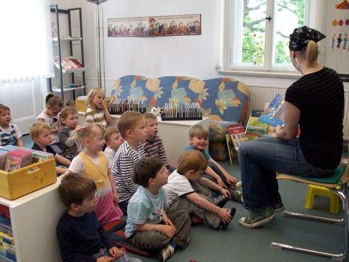 Kindergruppe beim Piratenlesefest