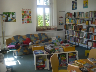 Blick in die Kinderbibliothek