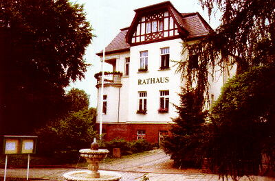 Das Rathaus von L�tzschena-Stahmeln